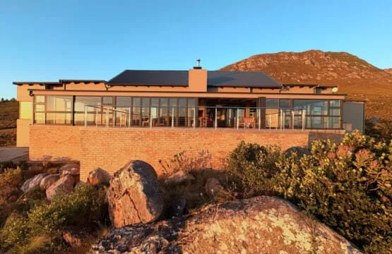 Hilltop House | Mountain retreat | 100 Ha Farm