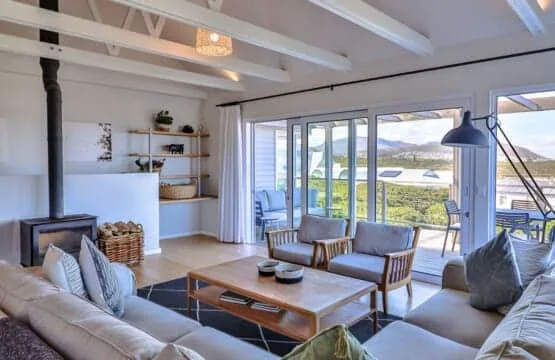Sunridge Aan Zee | Luxury beach villa Onrus beach