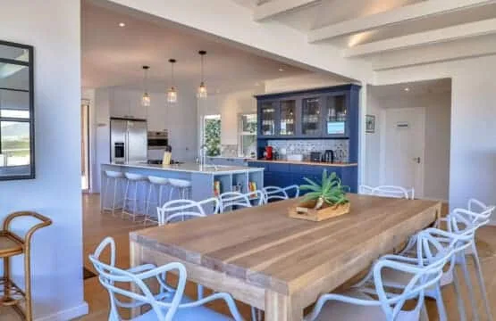 Sunridge Aan Zee | Luxury beach villa Onrus beach