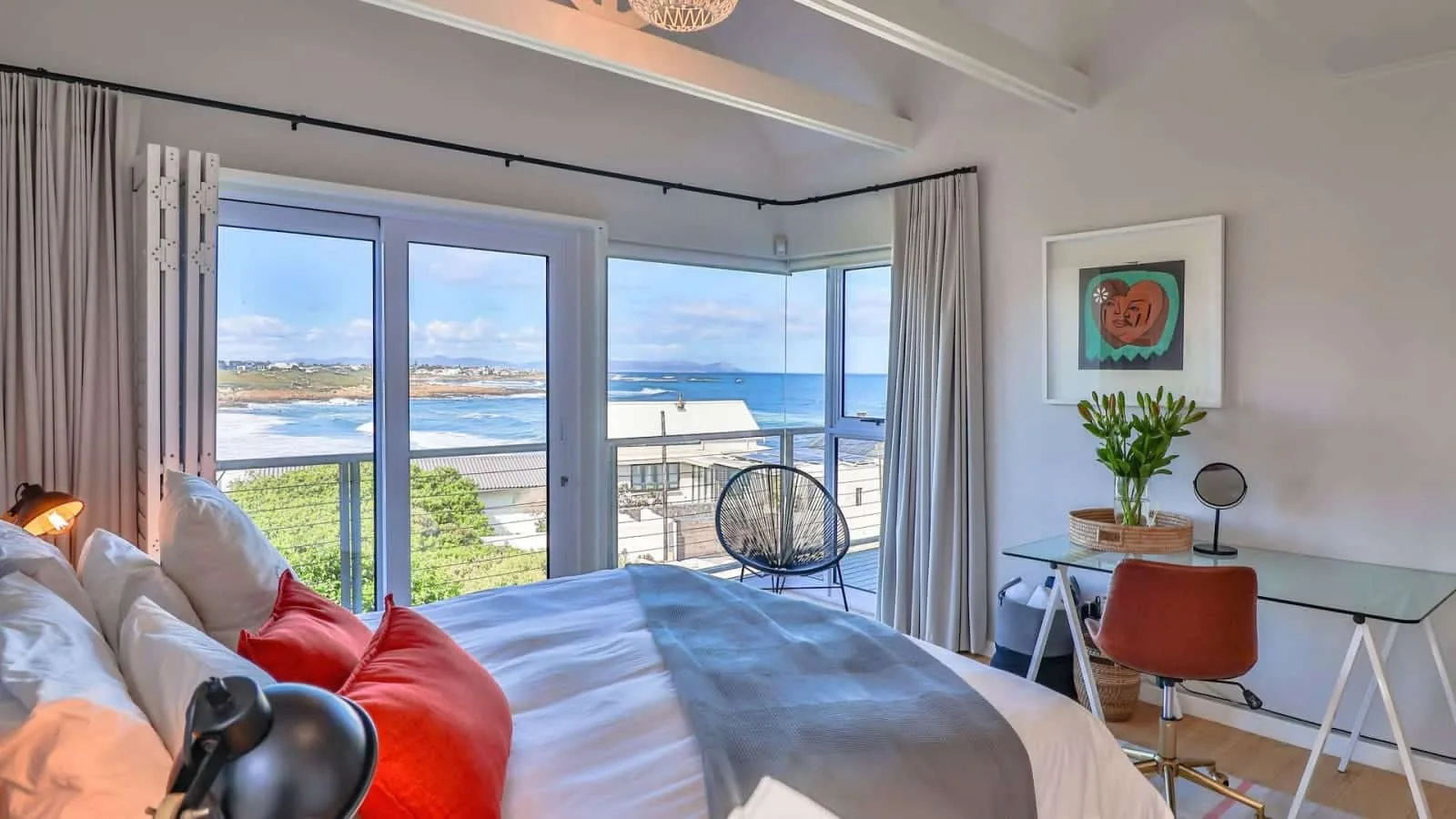 Sunridge Aan Zee | Luxury beach villa Onrus beach