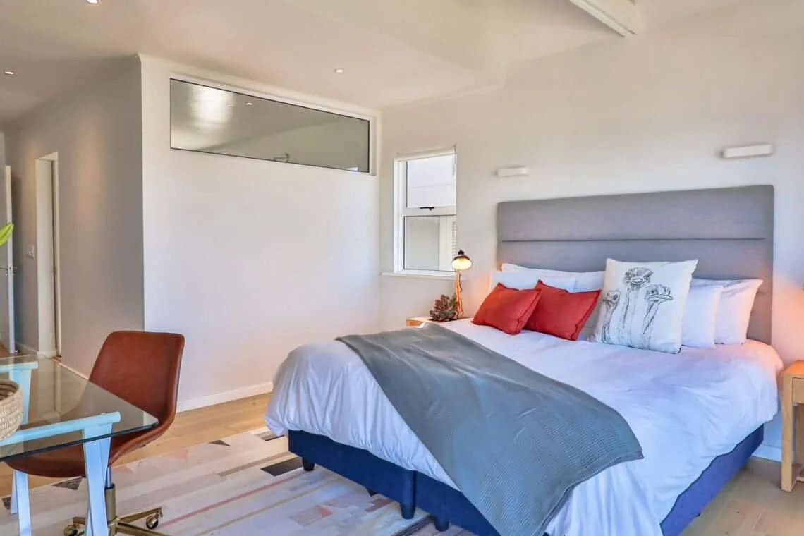 Sunridge Aan Zee | Luxury beach villa Onrus beach