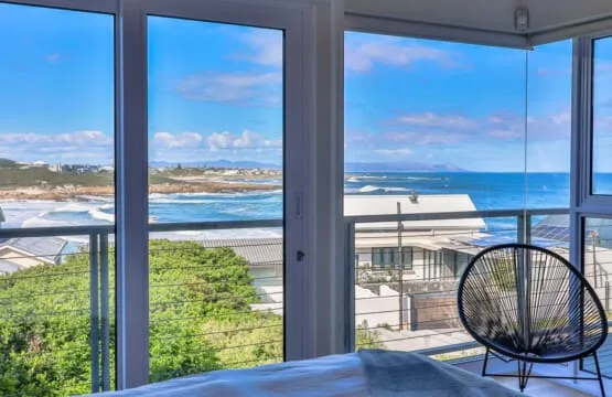 Sunridge Aan Zee | Luxury beach villa Onrus beach
