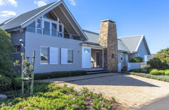 Sunridge Aan Zee | Luxury beach villa Onrus beach