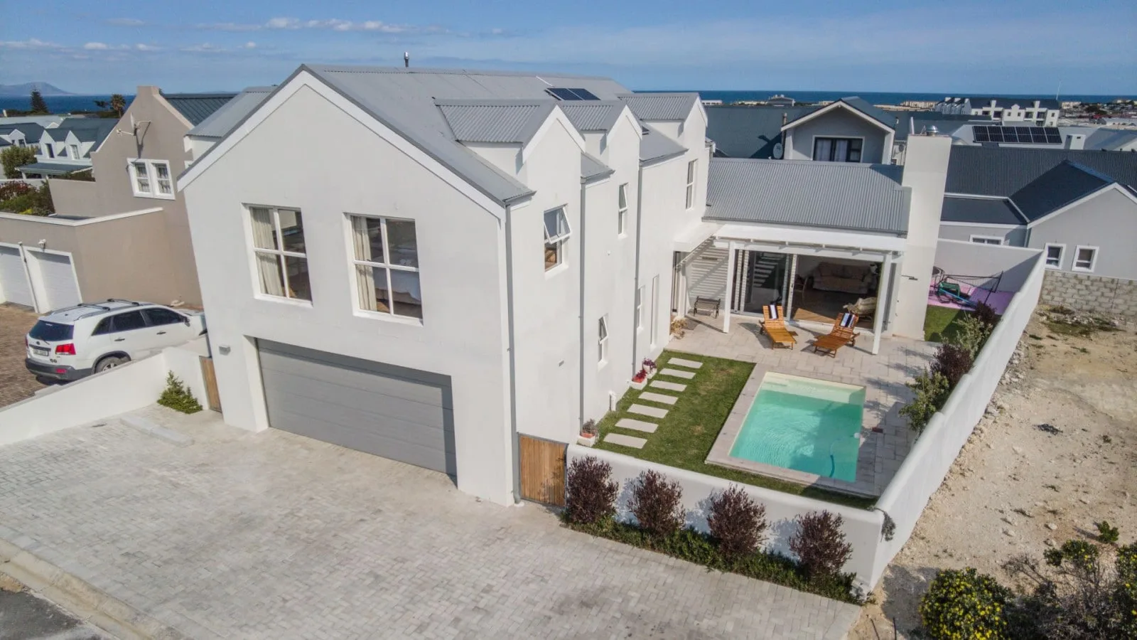 Haven at Drake’s Cove | Family & pool | Hermanus