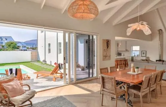Haven at Drake’s Cove | Family & pool | Hermanus