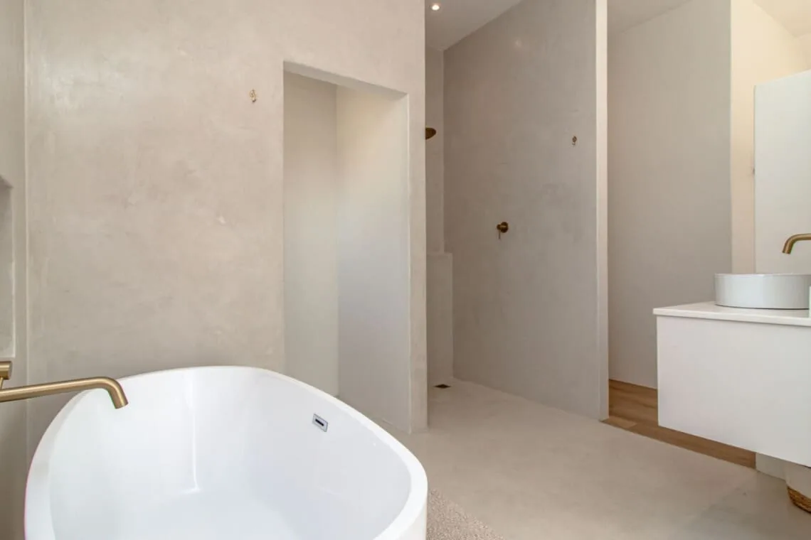Haven at Drake’s Cove | Family & pool | Hermanus