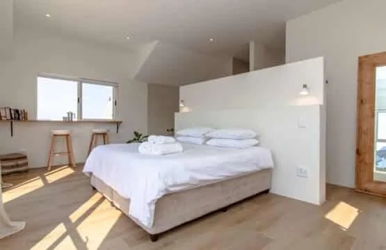 Haven at Drake’s Cove | Family & pool | Hermanus
