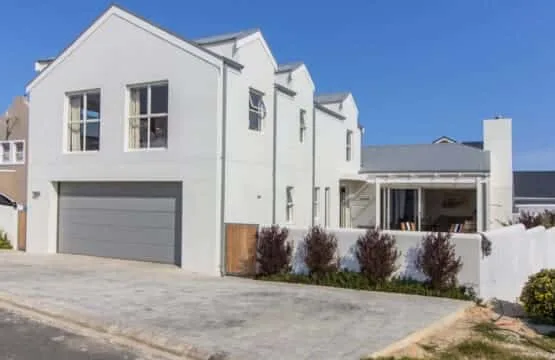 Haven at Drake’s Cove | Family & pool | Hermanus
