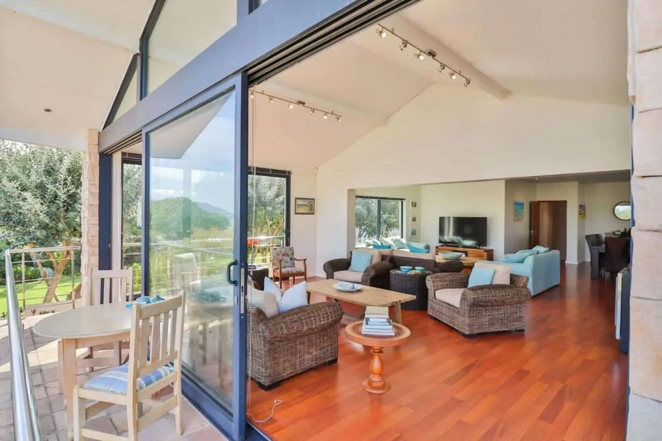 Seaside Symphony Villa
