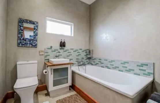 78 Beach Road | Oceanfront Cottage | Splash Pool