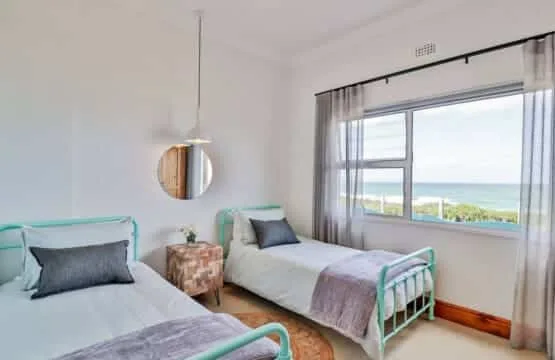 78 Beach Road | Oceanfront Cottage | Splash Pool