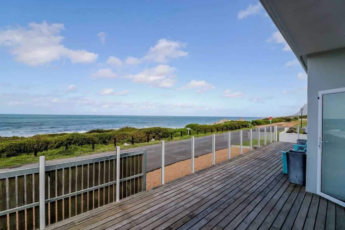 78 Beach Road | Oceanfront Cottage | Splash Pool