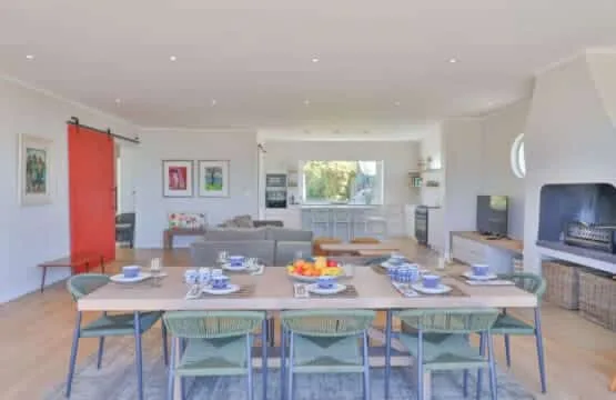 34 Mossel River 8 | Sleeps 8 | Ocean Views Hermanus