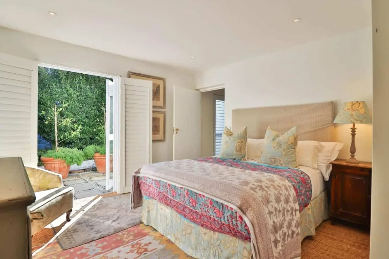 Ant’s Nest Voelklip villa | Plunge pool, Sleeps 10