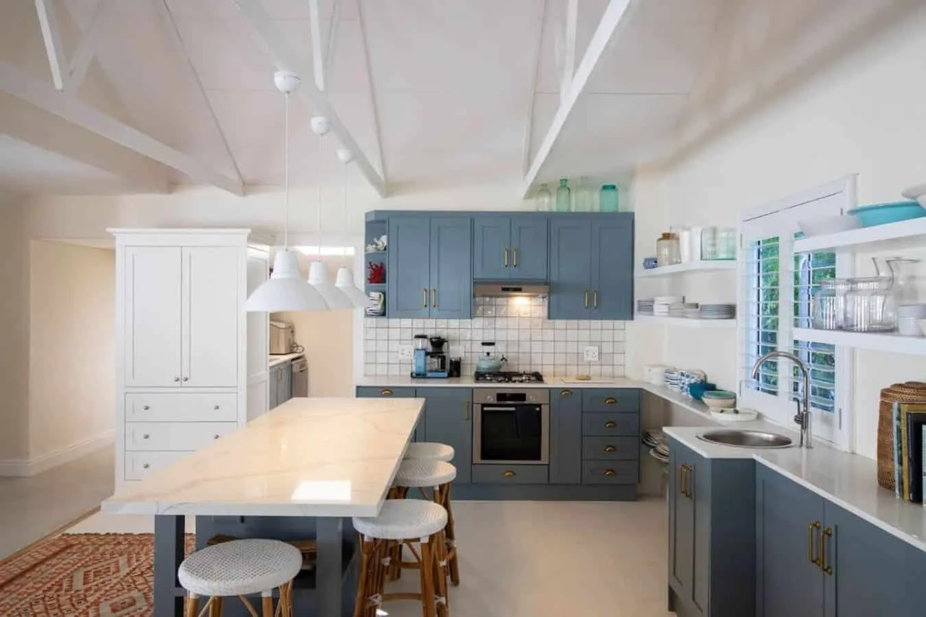 Ant’s Nest Voelklip villa | Plunge pool, Sleeps 10