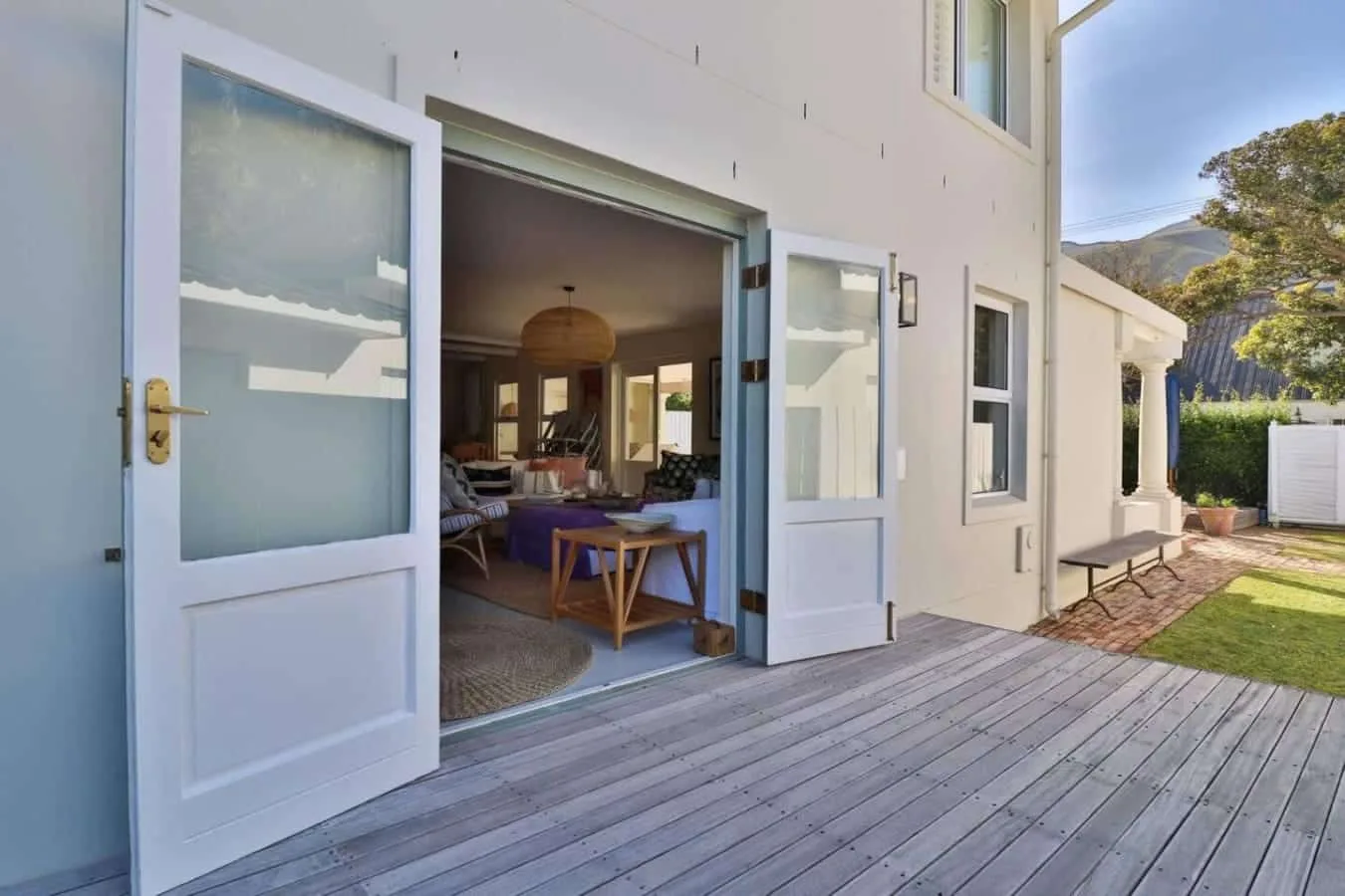 Ant’s Nest Voelklip villa | Plunge pool, Sleeps 10