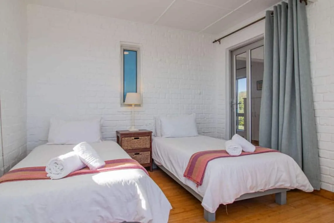 Elaine’s Villa | Onrus Ocean View | Pet Friendly