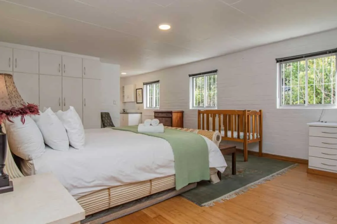 Elaine’s Villa | Onrus Ocean View | Pet Friendly