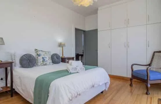 Elaine’s Villa | Onrus Ocean View | Pet Friendly