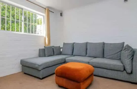 Elaine’s Villa | Onrus Ocean View | Pet Friendly