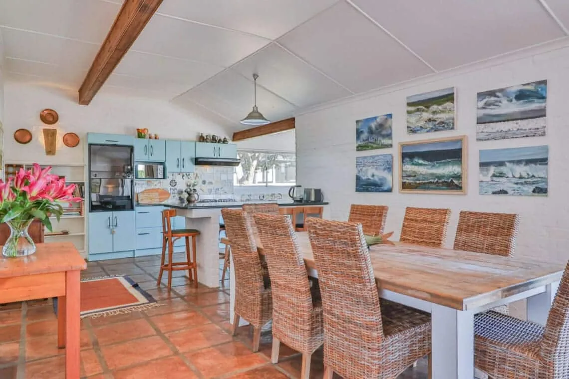 Elaine’s Villa | Onrus Ocean View | Pet Friendly
