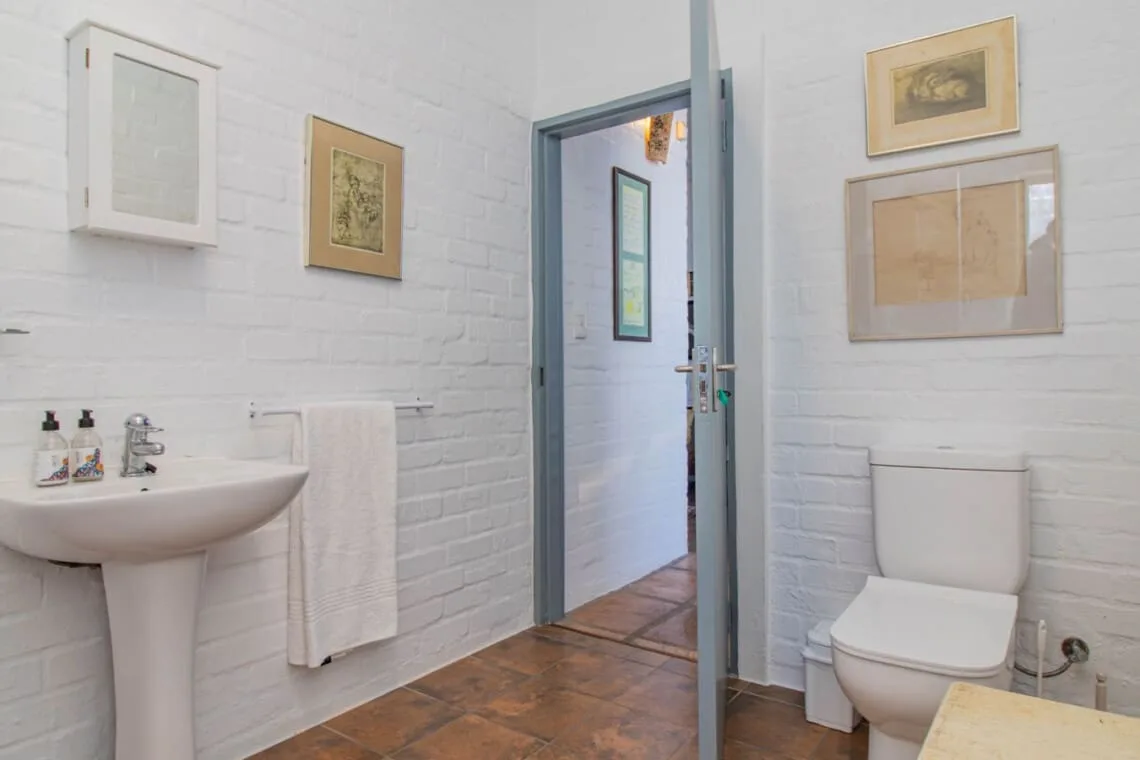 Elaine’s Villa | Onrus Ocean View | Pet Friendly