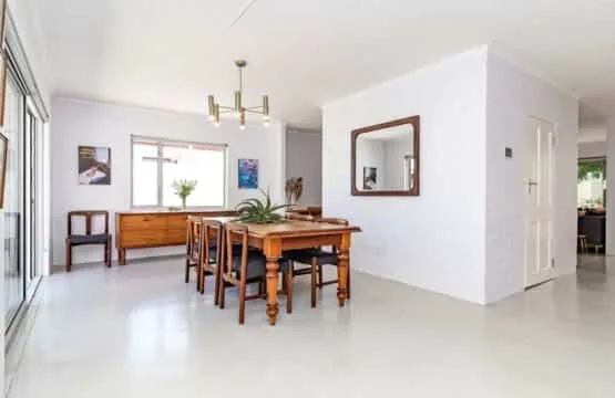 Ladybird | Mountain View Cottage, Voelklip