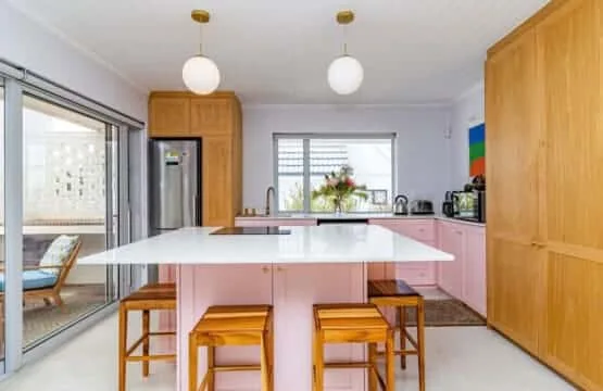 Ladybird | Mountain View Cottage, Voelklip