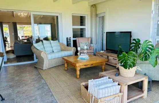 Sunbird Villa | Onrus | Sea and Mountain Views