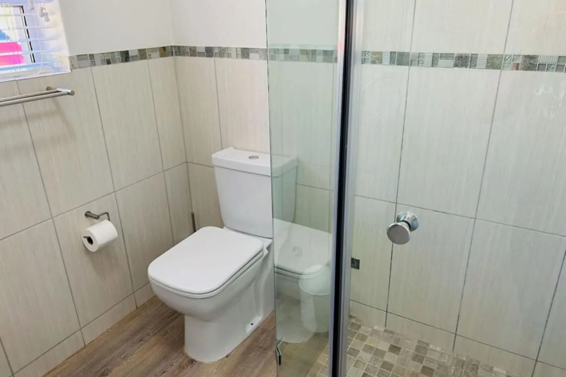 Sunbird Villa | Onrus | Sea and Mountain Views