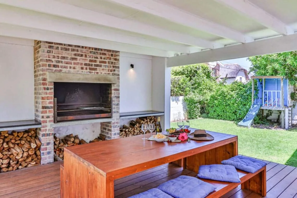 Hibiscus on Fourth | Tasteful family haven