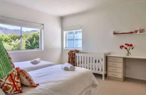 Zo’luha | Voëlklip Family Villa | Mountain Views