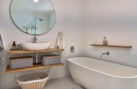 Reservoir House | Elegant design | Easy living!