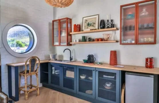 Reservoir House | Elegant design | Easy living!