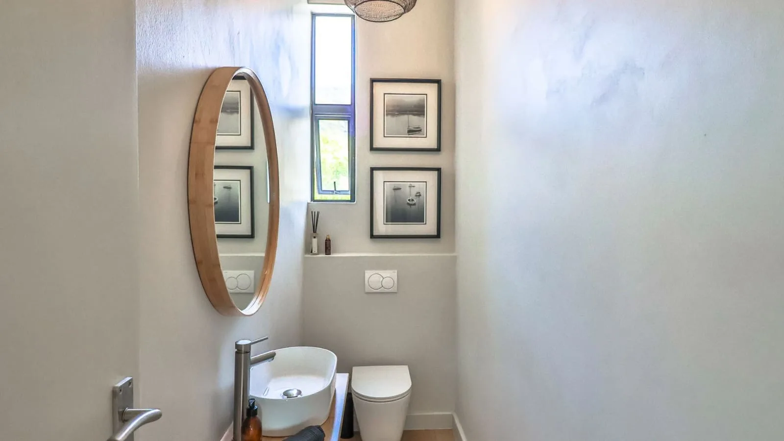 Reservoir House | Elegant design | Easy living!