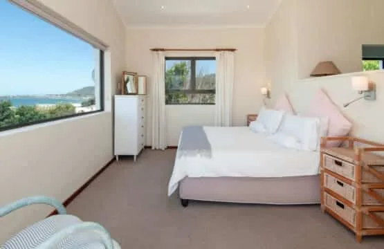 142 on 10th | Family Living | Voëlklip Beach