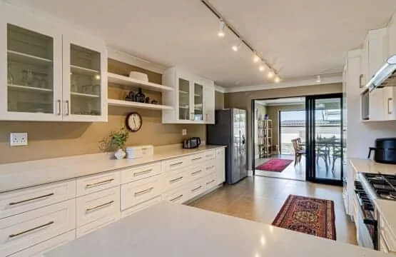 Skuinsklip Villa