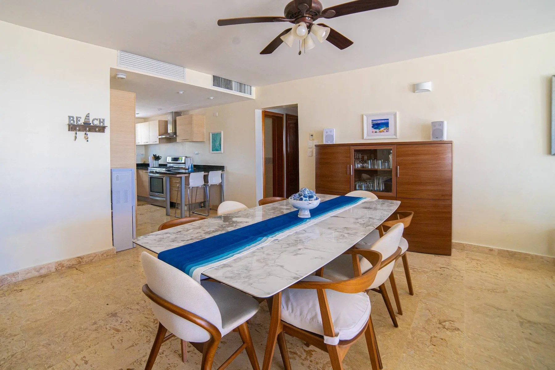Playa Turquesa M302, 300 Mbps, Private Beach Access