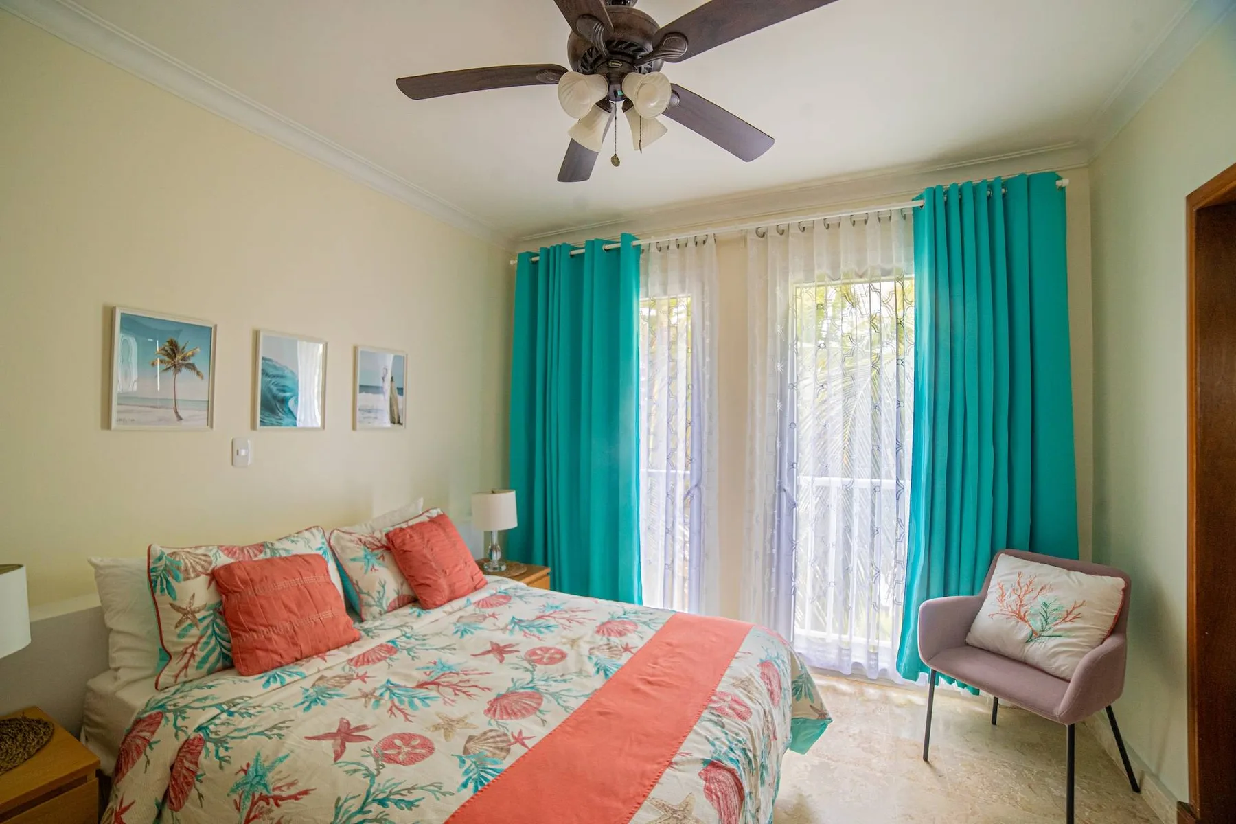 Playa Turquesa M302, 300 Mbps, Private Beach Access