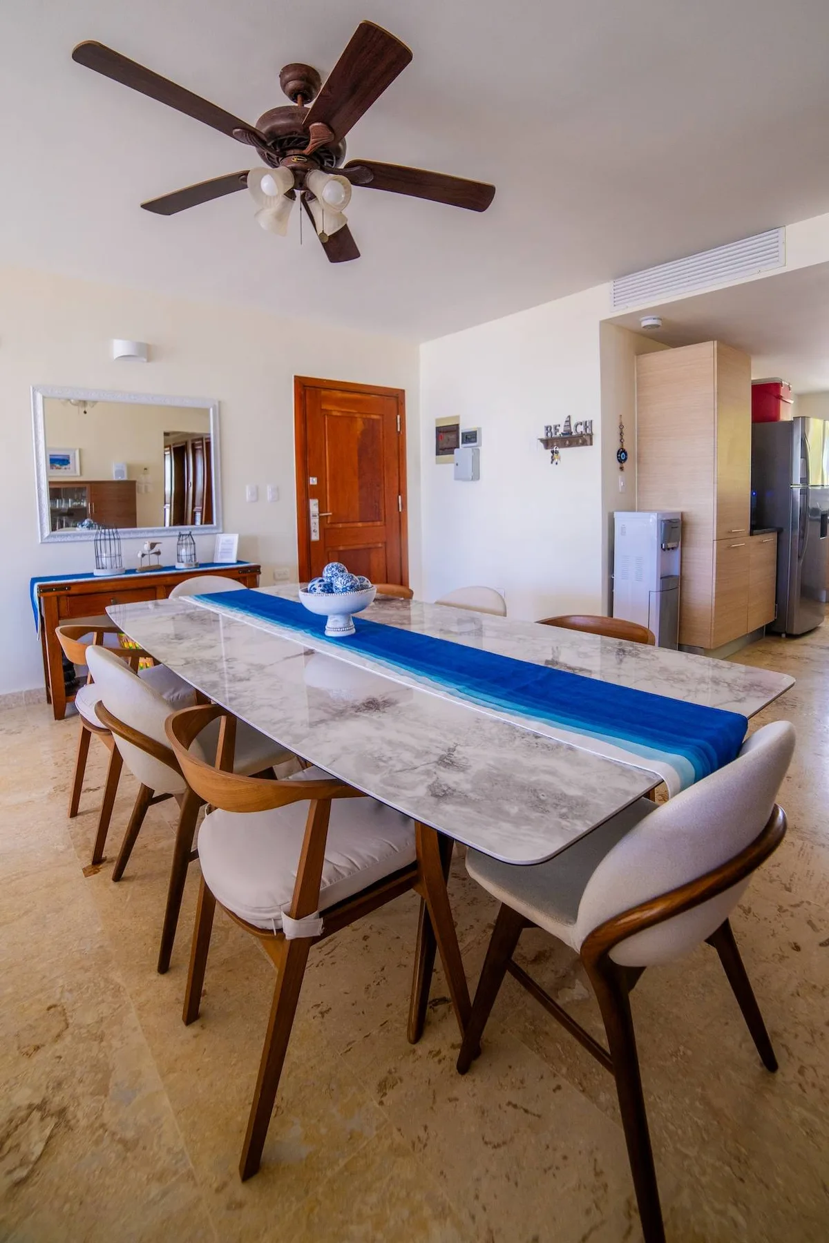 Playa Turquesa M302, 300 Mbps, Private Beach Access