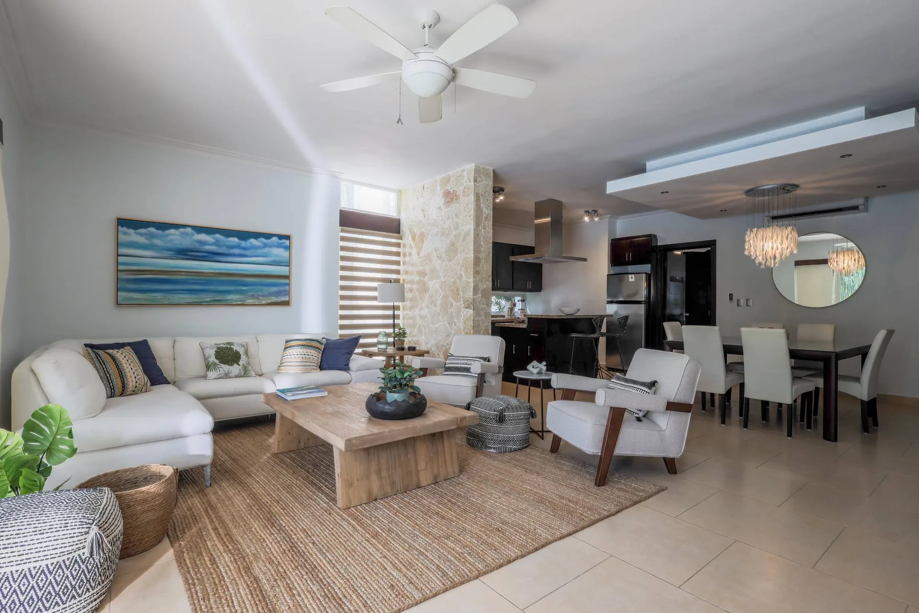 Costa Hermosa F101LO_200Mbps_Pool_BBQ_Walk to the Beach