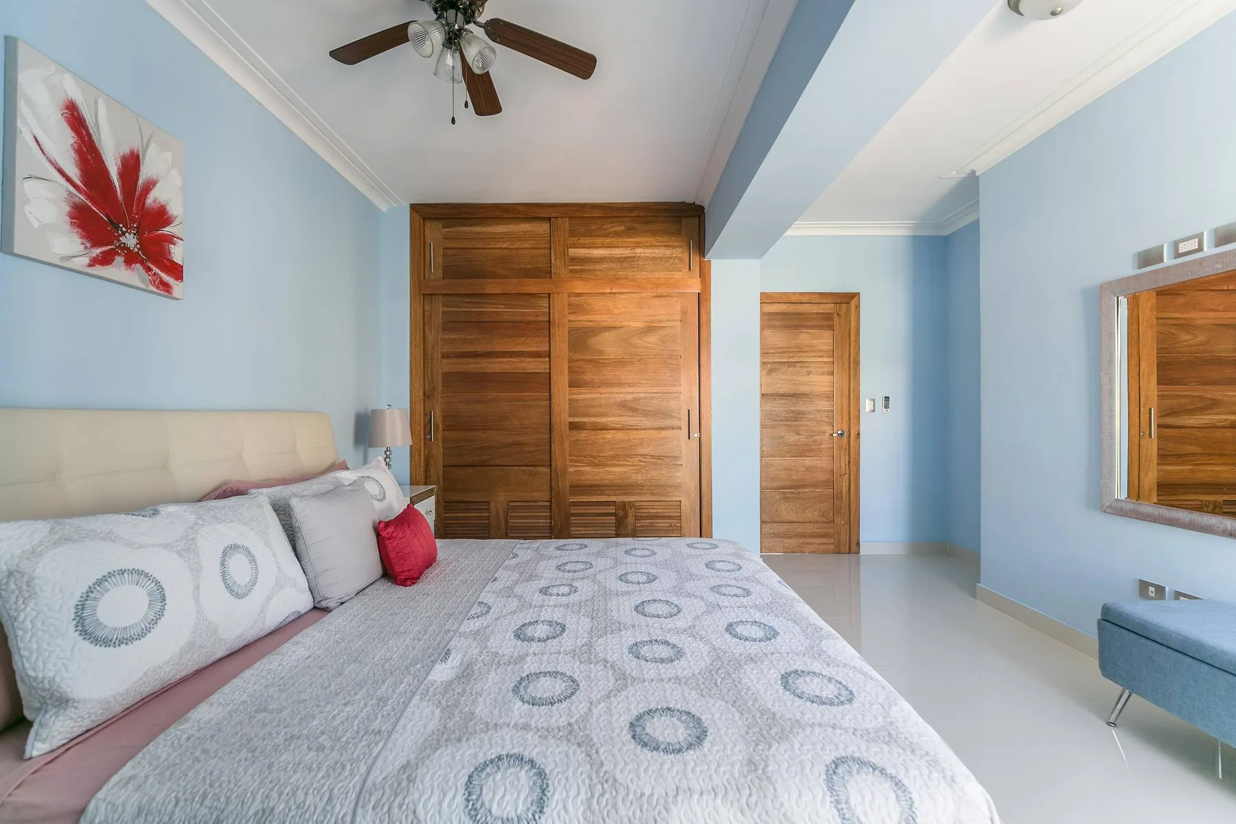 Costa Hermosa H301LO_80Mbps_Pool_BBQ_Walk to the Beach