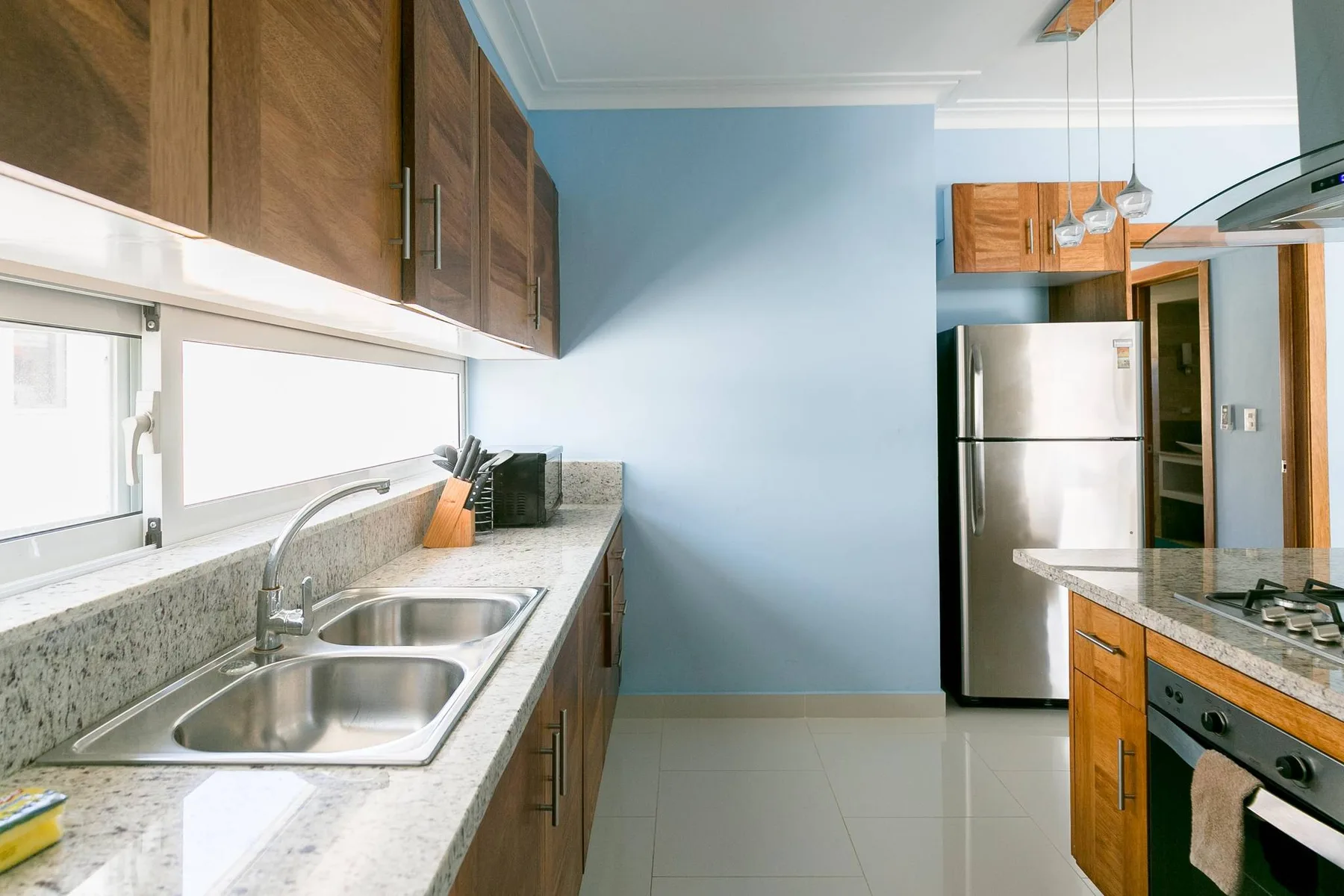 Costa Hermosa H301LO_80Mbps_Pool_BBQ_Walk to the Beach