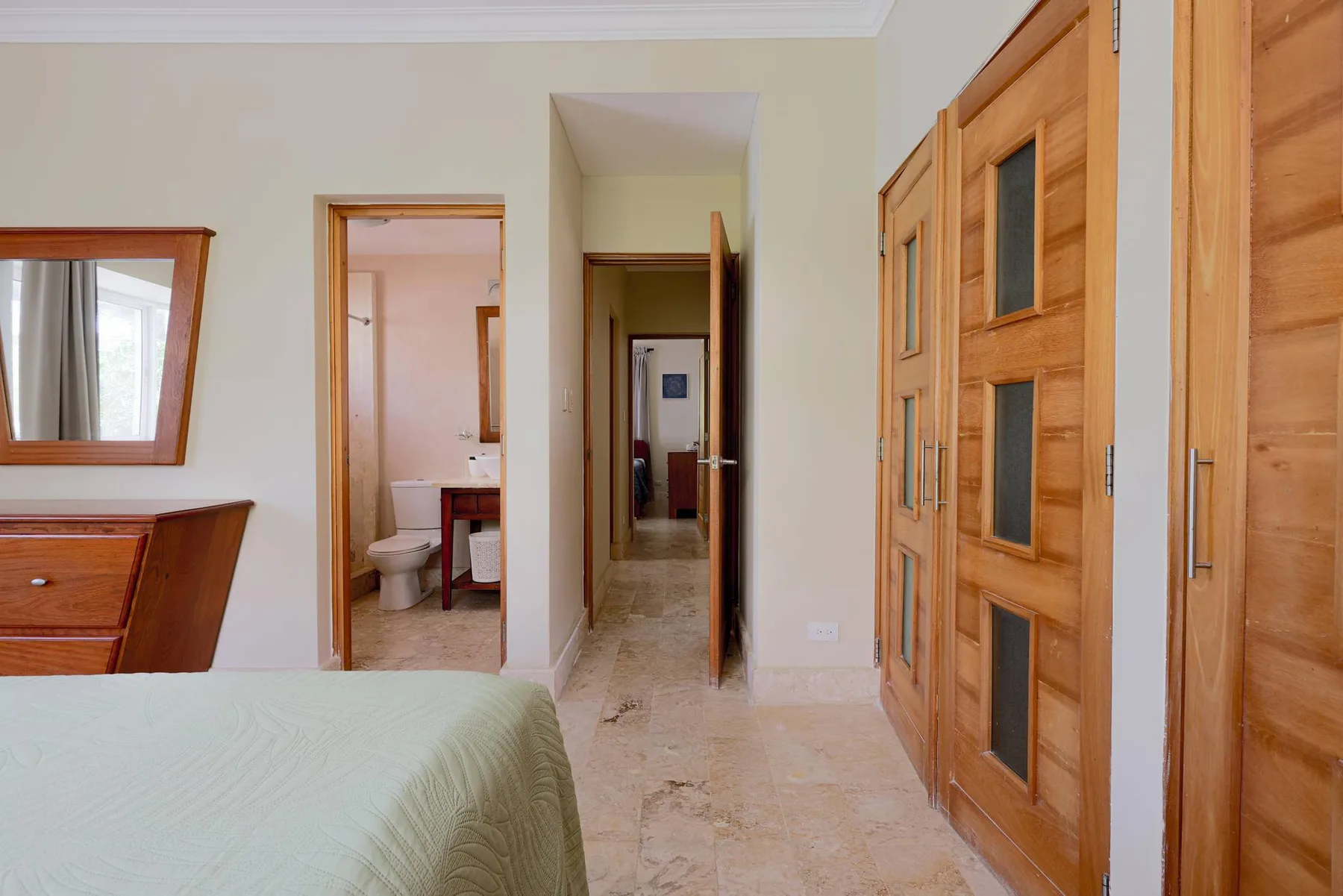 Beach Residency B2_200Mbps_Pool_Walk2Beach!