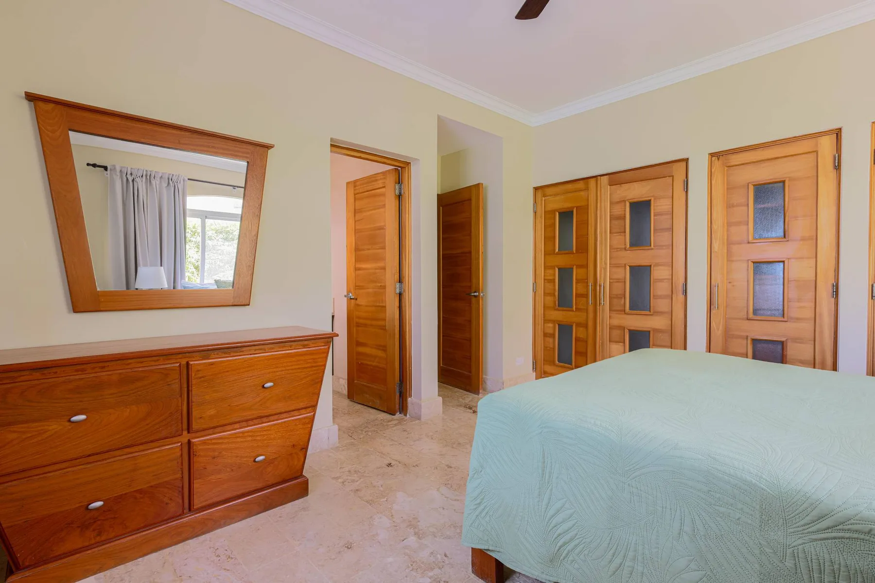 Beach Residency B2_200Mbps_Pool_Walk2Beach!