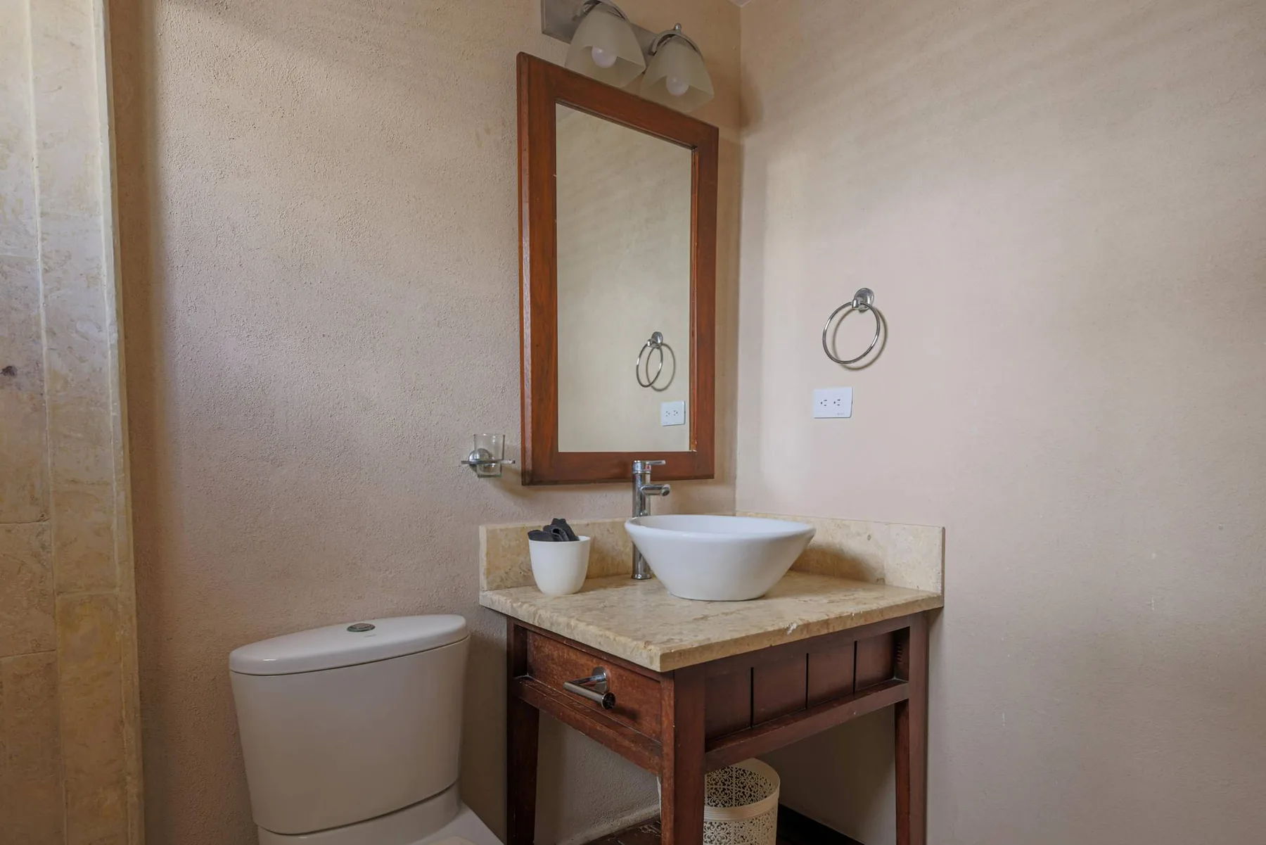 Beach Residency B2_200Mbps_Pool_Walk2Beach!