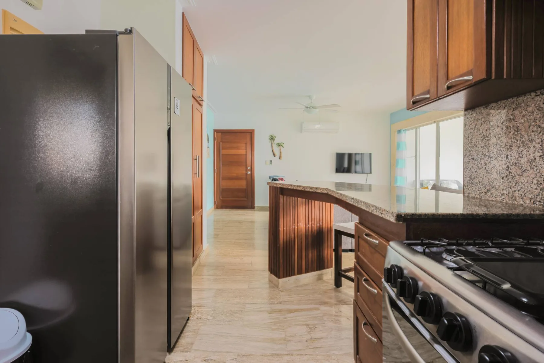 Corte Sea C101LO_200Mbps_Pool_Gym_Walk to Beach!