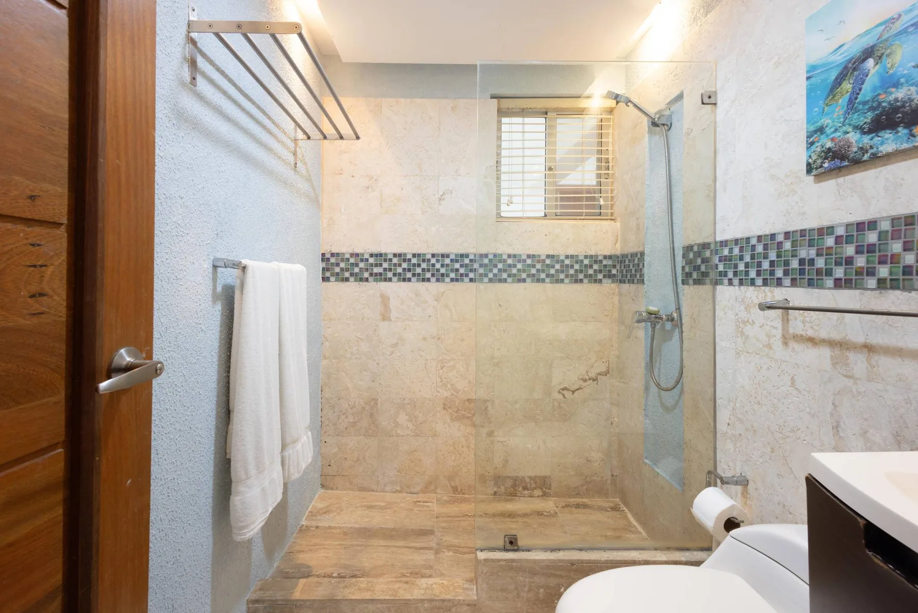 Corte Sea C101LO_200Mbps_Pool_Gym_Walk to Beach!