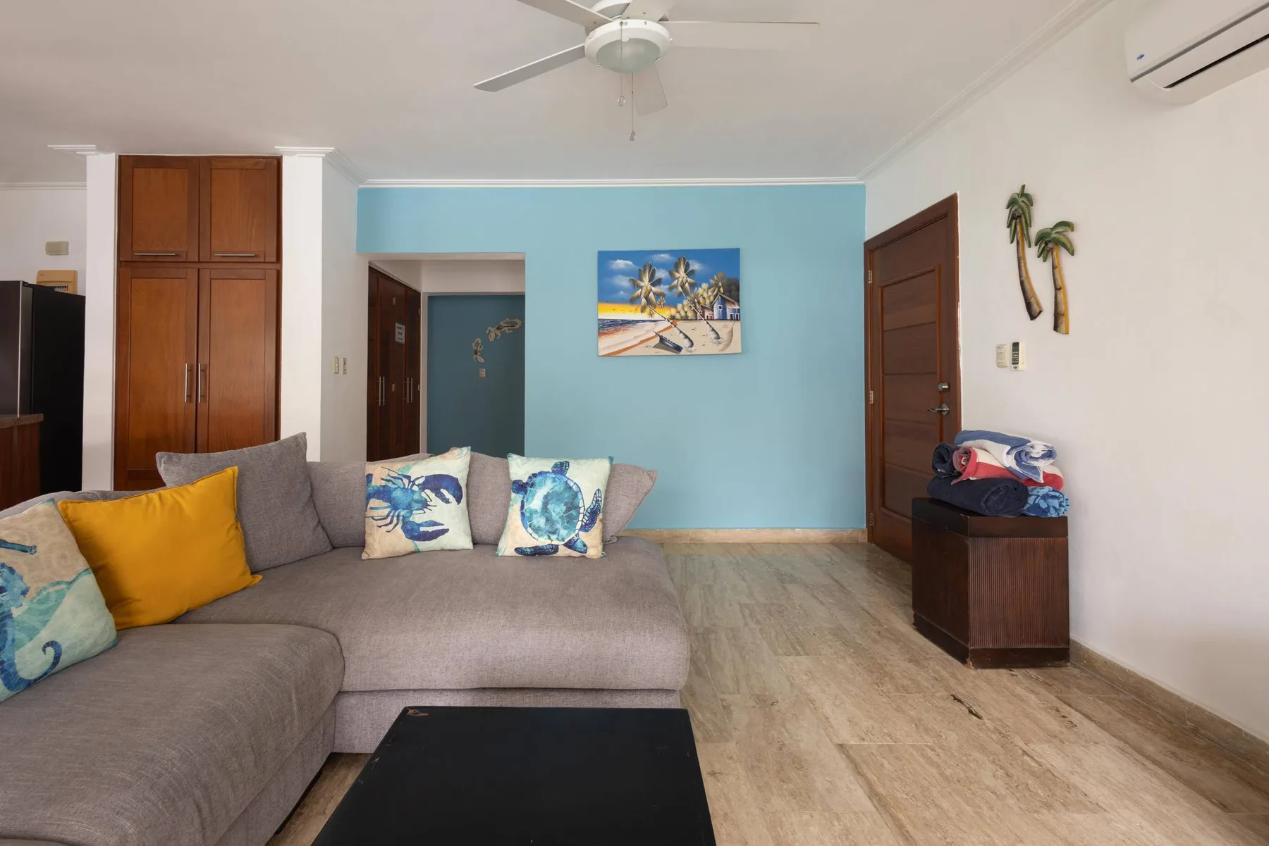 Corte Sea C101LO_200Mbps_Pool_Gym_Walk to Beach!