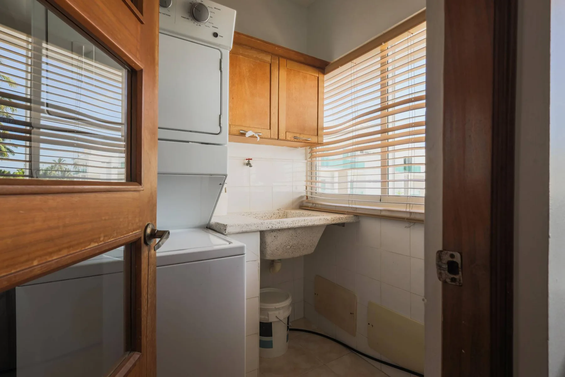 Corte Sea D302LO_200Mbps_Private RoofDeck_Walk2Beach